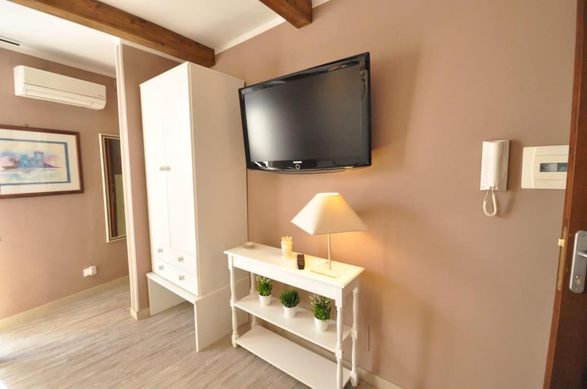 Boutique Rooms Palermo Exterior photo